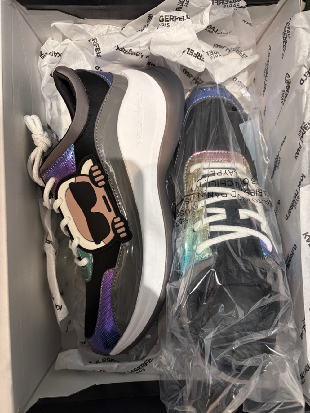 Karl Lagerfeld Iridescent Purple-Blue & Gray Sneaker size 7.5/38